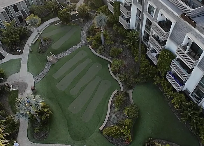 Oceanside Cozy Fun And Resortsy Getaway
