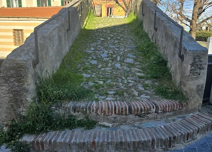 Il Blu Di Noli