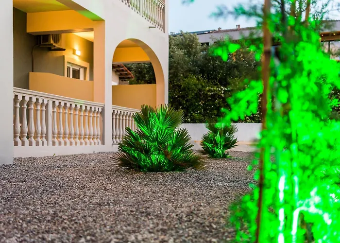 Jolly Pad Deluxe Studio - 5 Min Walk To Tsilivi Beach