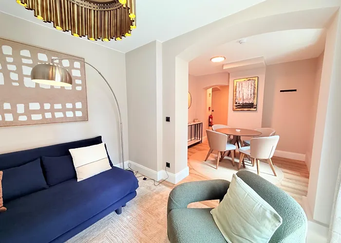 Amaroo - Boarding & Serviced Apartments "Regia"