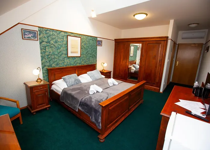 Hotel Pariz