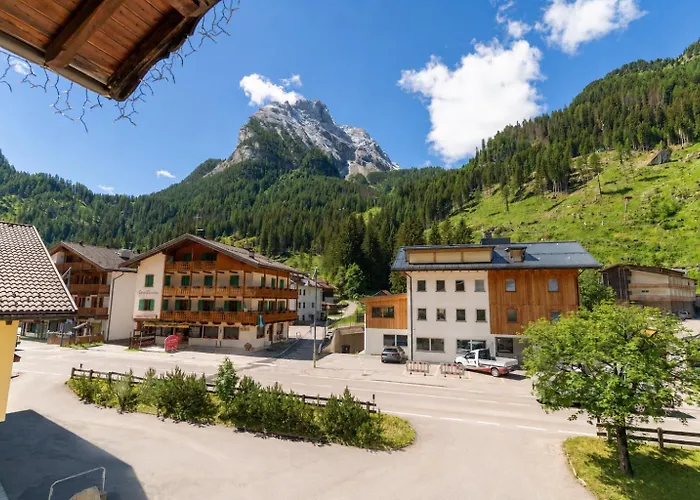 Appartamenti Villa Flora By Ama Val Di Fassa