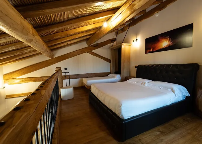 Etna Quota Mille Boutique Hotel, Typical Sicilian Food & Wine