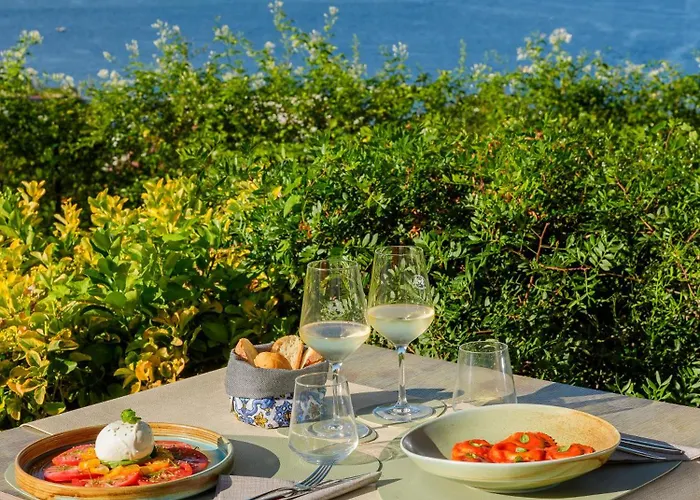 Capri Wine Hotel