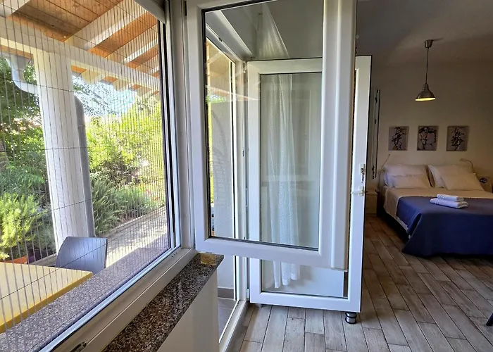 Apartment Villa Franci Pag With Heating And Open All Year