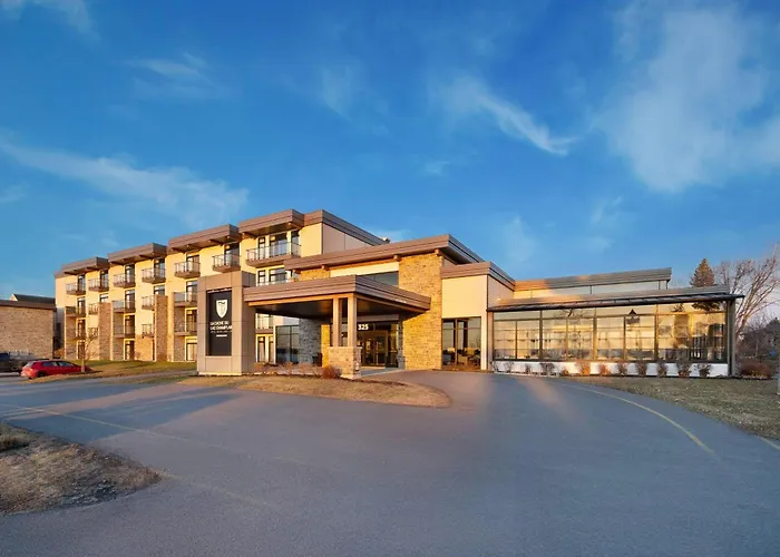 Hotel Du Lac Champlain, An Ascend Collection Hotel