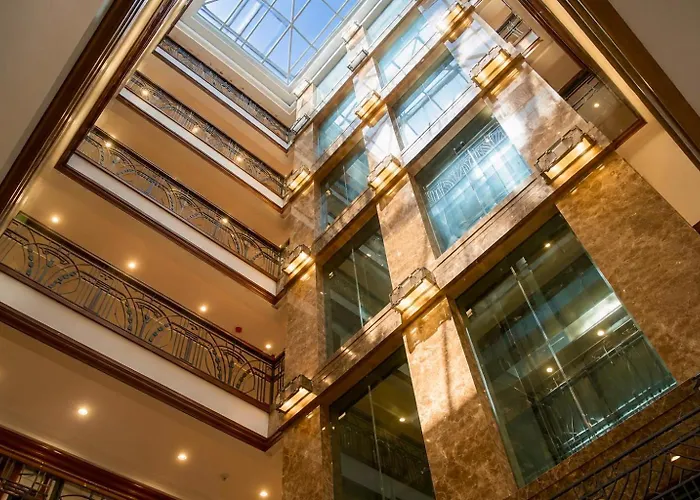Herald Suites Polaris