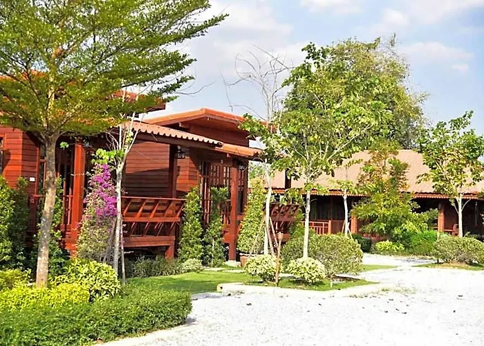 Aob-Oun Homestay & Glamping
