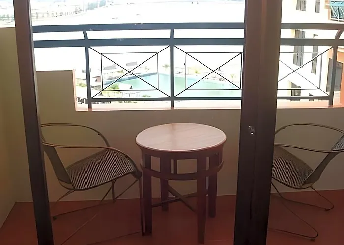 Marina Cove Resort