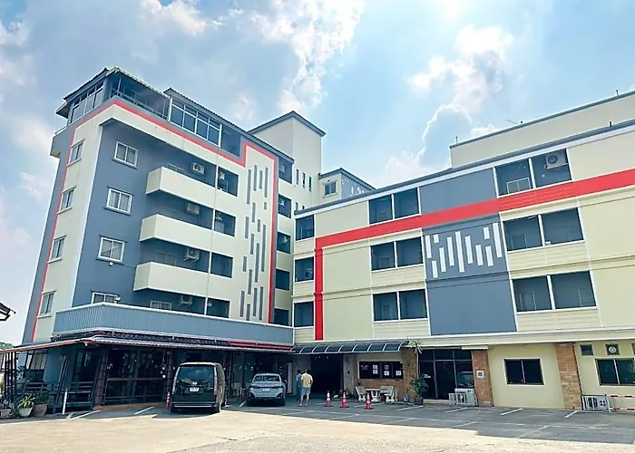 Pakchong Town Hotel