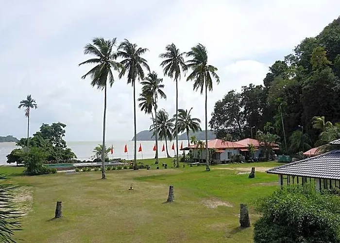 Fishing Bay Resort