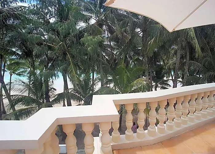 El Centro Beach Resort Boracay