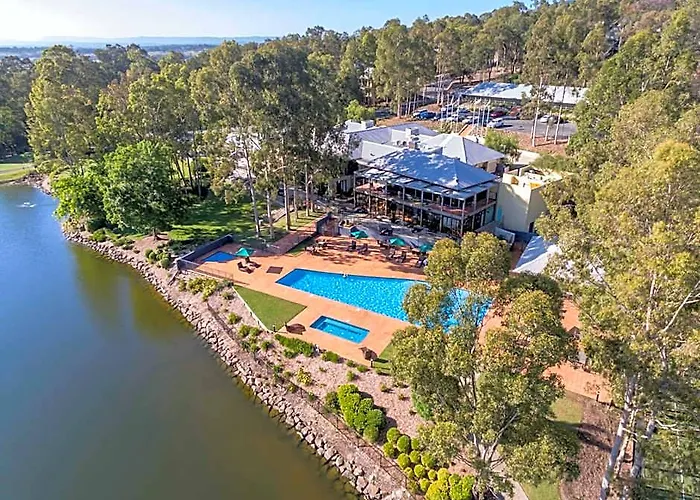 Avani Cypress Lakes Resort