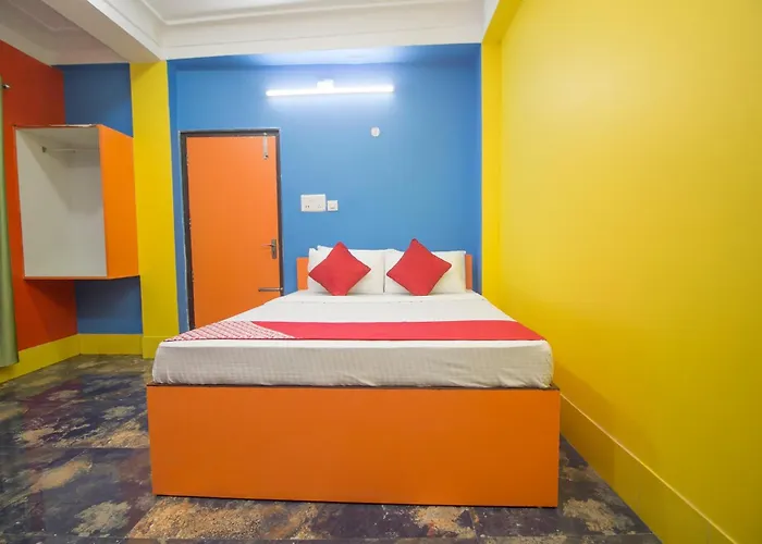 Collection O Relax Hotel