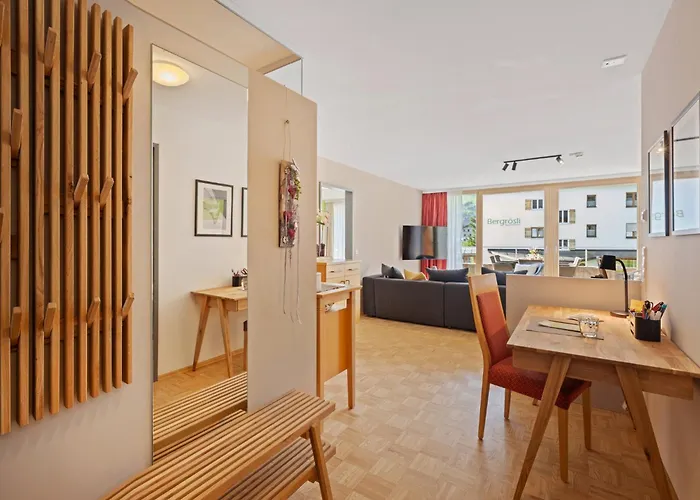 Carolines Appartement Warth - Bergblick, Terrasse, 2 Min Fussweg Bis Skilift & Tiefgarage - Ideal Fuer Familien Und Naturverbundene Paare