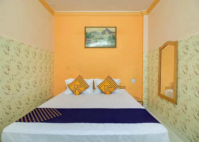 Hotel O Sristi Palace