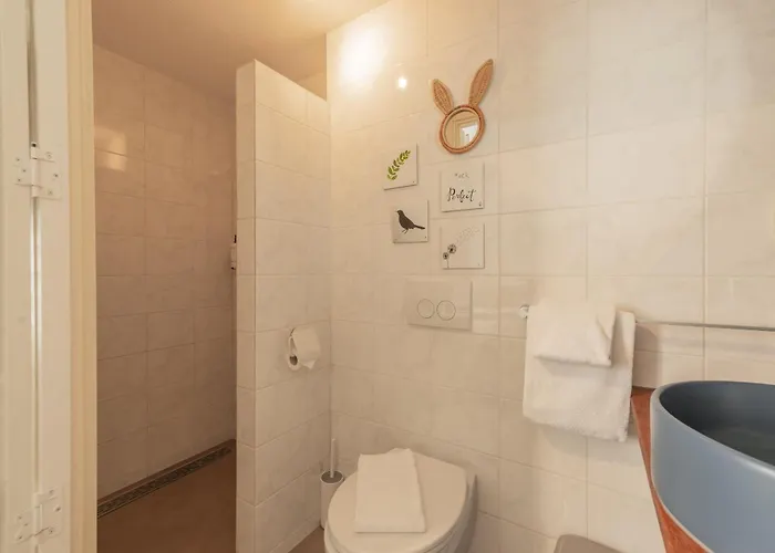 Lot Hotel