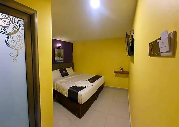 Enrich Hotel Puncak Alam By Ubook