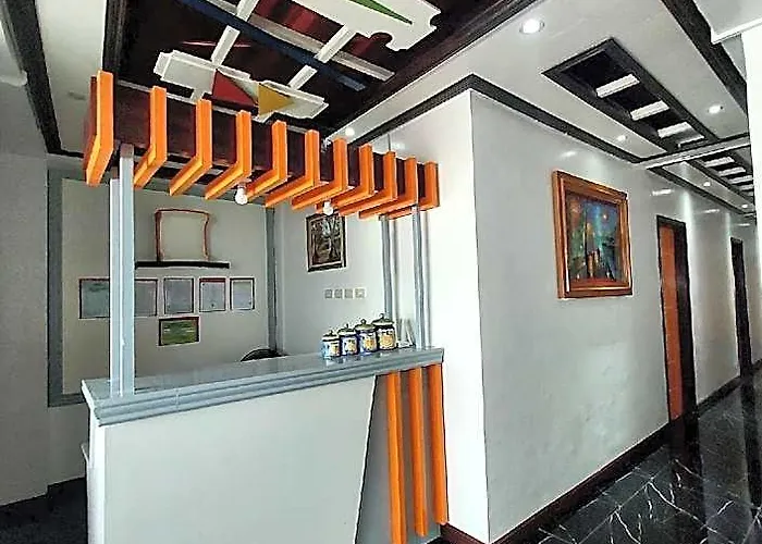 Cm Tourist Inn