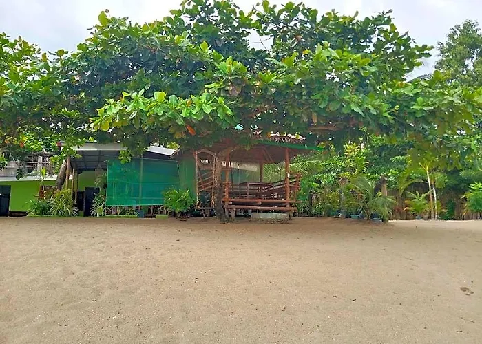Mac Beach Campsite Resort