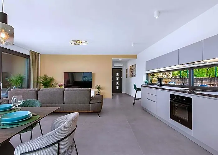 Ana Comfortable Holiday Residence