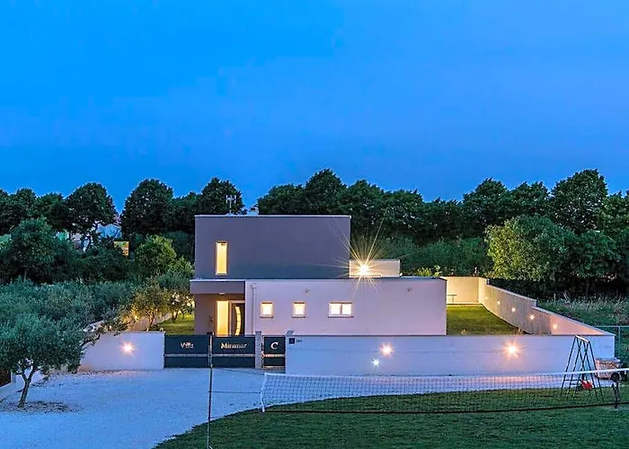 Villa Miramar Comfortable Holiday Residence