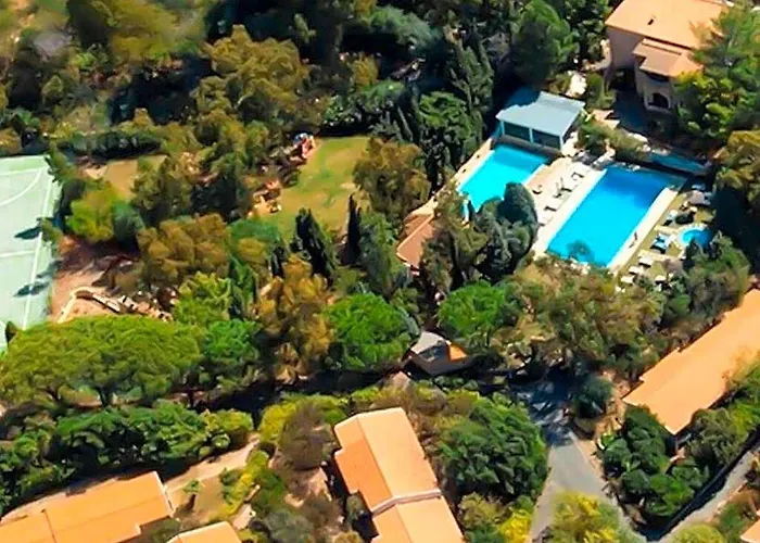 Rocca Dorada Resort