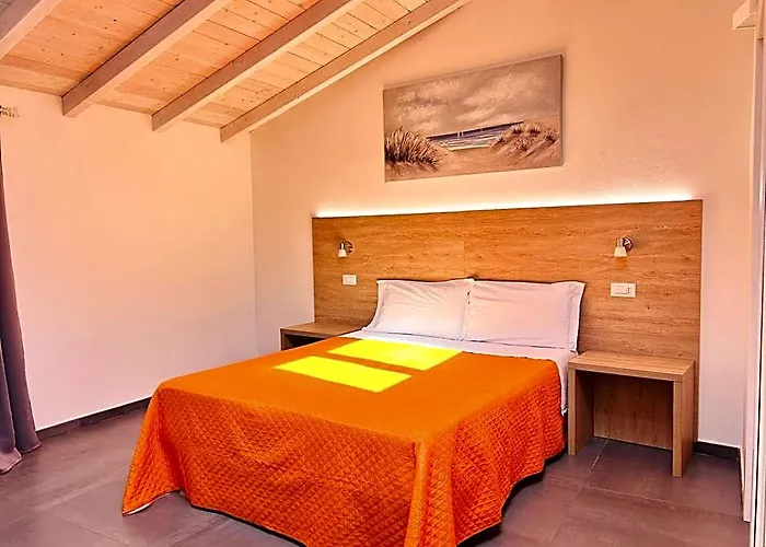 Longevity Hotel