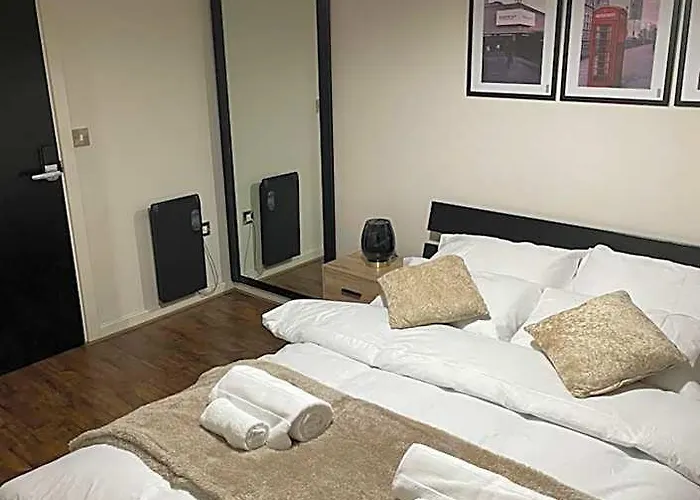 Luxury 1 Or 2 Bedroom Apartment Birmingham City Centre