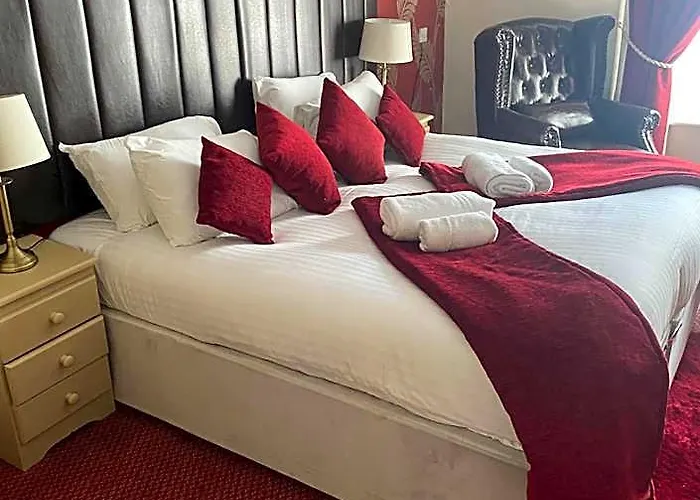 George Hotel