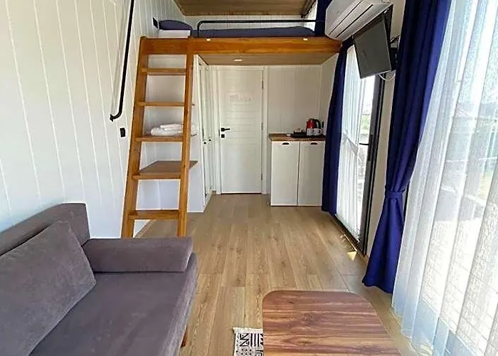 Lavira Tiny House Village