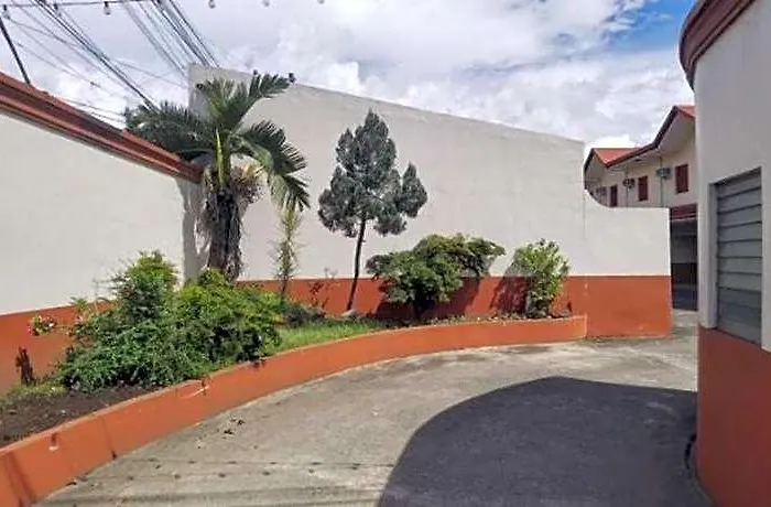 Ridge Park Hotel