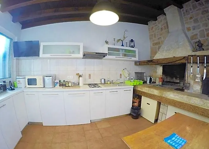 Vila Lacman