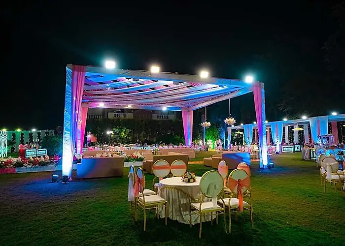 Corbett Tusker Trail Resort