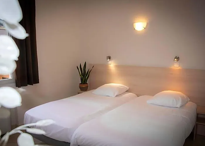 Hotel Et Appartements Reine D'Azur