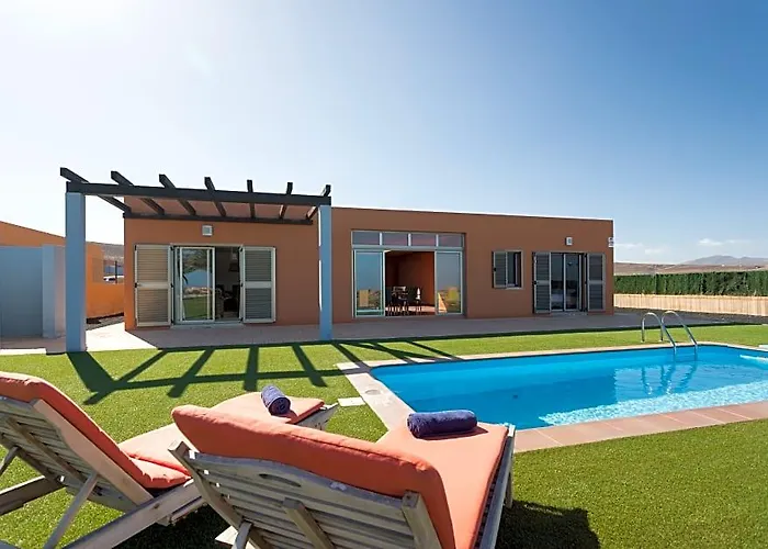 Villas Caleta Beach & Golf