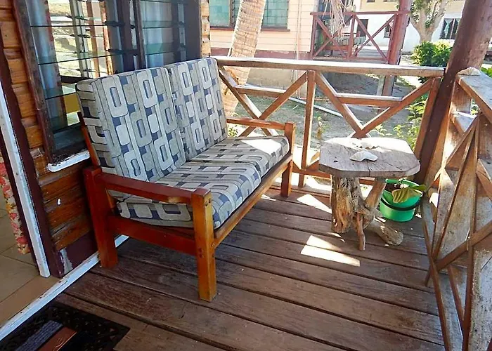 Naqalia Lodge