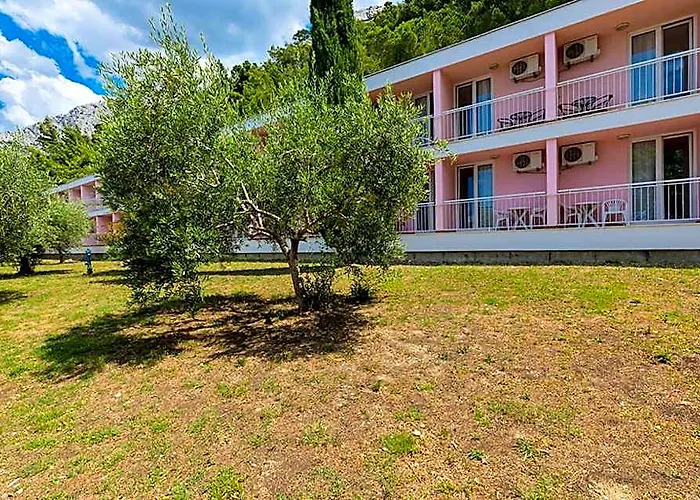 Tourist Settlement Brzet