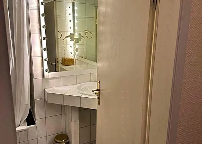 Self Check In Hotel - Guenstig & Flexibel Tageweise Und Wochenweise Moeglich