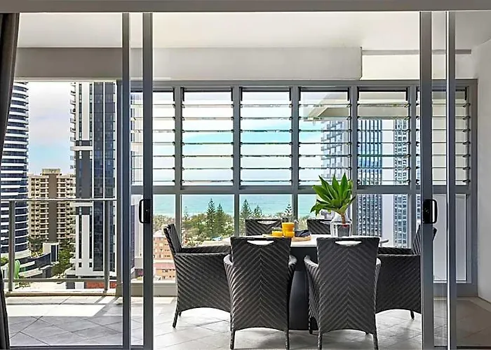 Meriton Suites Broadbeach