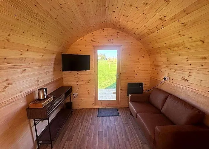 Rodway Hill Golf & Eco Pod Hotel