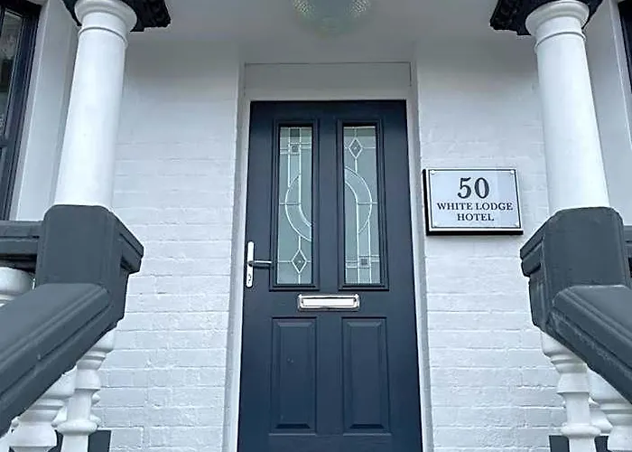 The White Lodge Hotel