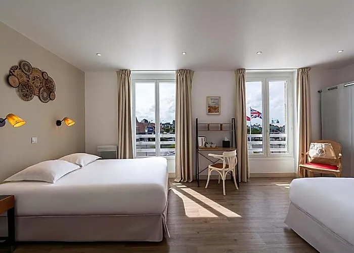 Hotel De La Plage