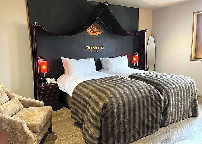 Glenskirlie Castle Hotel