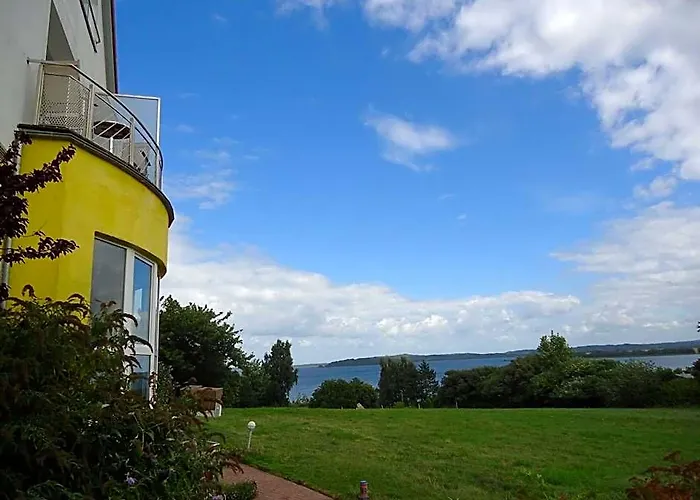 Inselhotel Kleiner Bodden