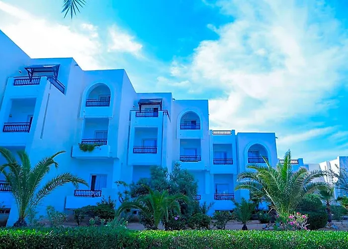 Al Jazira Beach & Spa