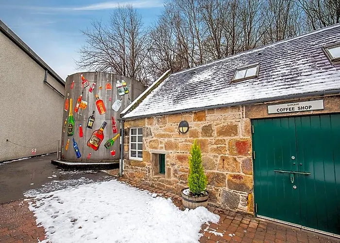 Oyo Eastbank Hotel, Speyside Scotland