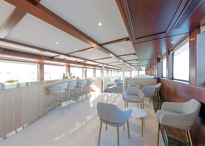 Costa Do Sal Hotel Boat Lounge