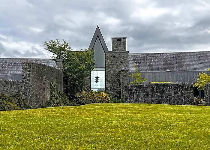 Knock House Hotel