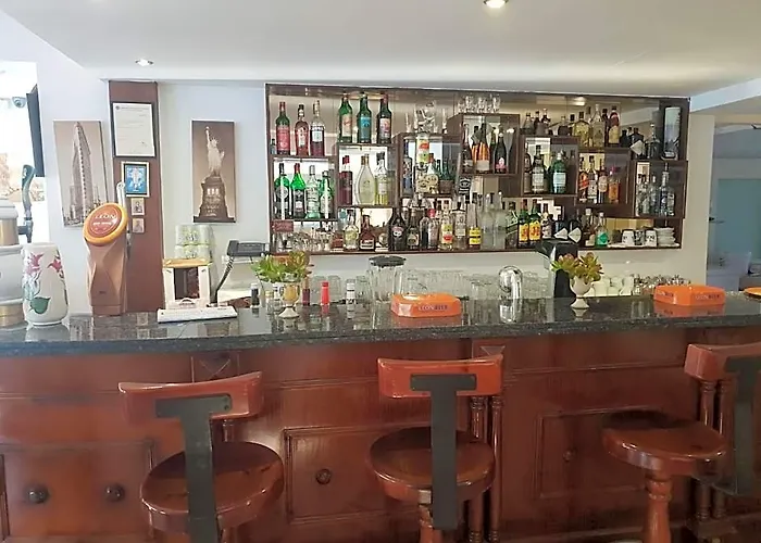 Cornelia Hotel